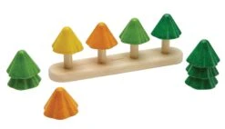 Plan Toys PlanToys Holzspielzeug Bäume Sortieren & Zählen -Trixie Verkäufe 5403