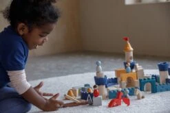Plan Toys PlanToys Holzspielzeug Burg-Blöcke-Orchard -Trixie Verkäufe 5543 5
