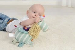 Dolce Primo Aktivitätsspielzeug Lama Lucy - 39 Cm 14 Dolce Primo Aktivitätsspielzeug Lama Lucy - 39 Cm -Trixie Verkäufe 8718591953033 2