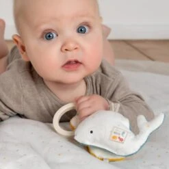 Fehn 056082 Greifling Nilpferd & Wal FehnNATUR – Bio-Babyspielzeug Mit Rassel Und Raschelpapier Für Babys Und Kleinkinder Ab 0+ Monaten – Größe: 19 Cm 5 Fehn 056082 Greifling Nilpferd & Wal FehnNATUR – Bio-Babyspielzeug Mit Rassel Und Raschelpapier Für Babys Und Kleinkinder Ab 0+ Monaten – Größe: 19 Cm -Trixie Verkäufe fehn 056082 greifling nilpferd wal fehnnatur bio babyspielzeug mit rassel und raschelpapier fuer babys und kleinkinder ab 0plus monaten groesse 19 cm 3