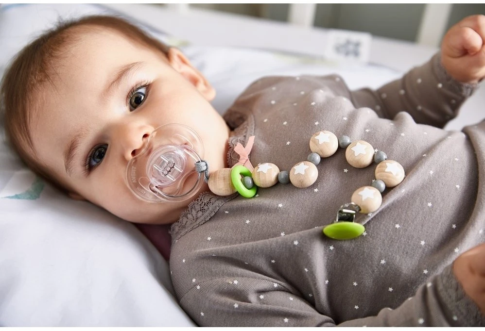 HABA Schnullerkette Sternenflug 1 HABA Schnullerkette Sternenflug