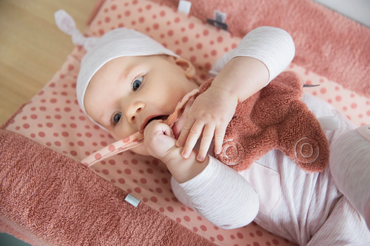 Snoozebaby Soft Toy / Cuddle Toy Bella Butterfly Dusty Rose 4 Snoozebaby Soft Toy / Cuddle Toy Bella Butterfly Dusty Rose – Bild 4