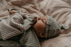 Snoozebaby Kuscheltier Sweet Dreaming Warm Braun - 25 X 25cm GOTS 9 Snoozebaby Kuscheltier Sweet Dreaming Warm Braun - 25 X 25cm GOTS -Trixie Verkäufe snoozebaby organisch knuffeldoekje 25x25 cm warm brown