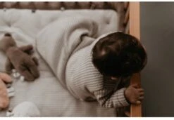 Snoozebaby Spieltuch Fröhlich Spielend Warm Braun - 75x95cm -Trixie Verkäufe snoozebaby spieltuch froehlich spielend warm braun 75x95cm 3