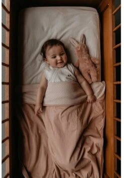 Snoozebaby Summer Cot Blanket Soft Mauve -Trixie Verkäufe snoozebaby summer cot blanket soft mauve 2