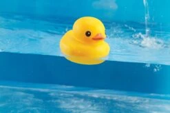 Tolo Toys Badeente -Trixie Verkäufe tolo classic speelgoed badeendje geel